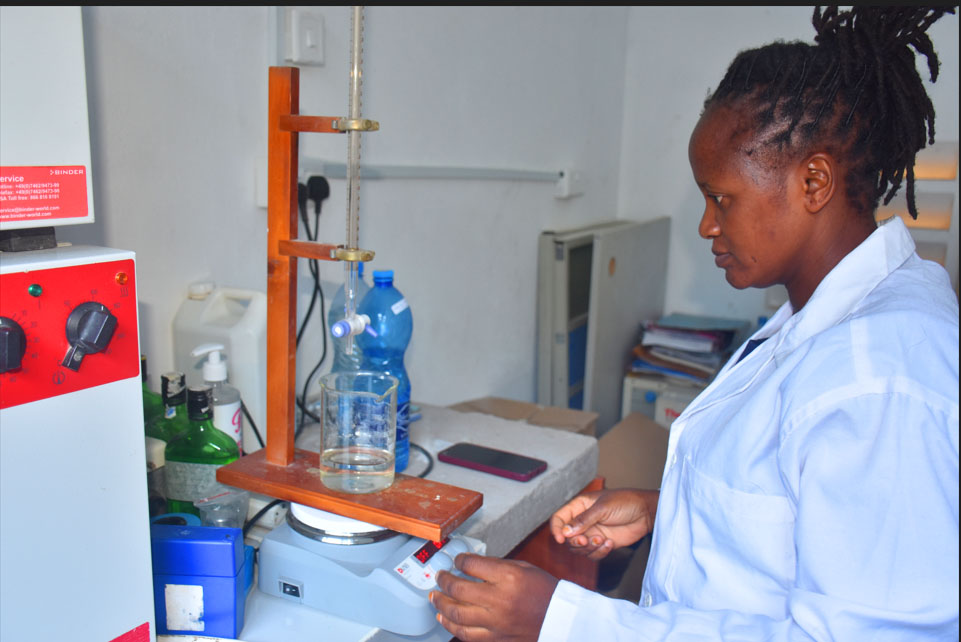  During 2024 Customer Service Week, KIMAWASCO Laboratory Official Exhibiting her Expertise